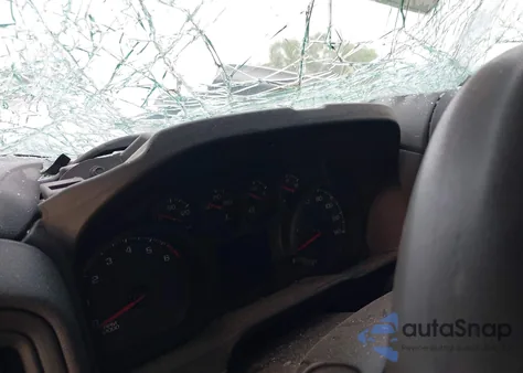 2019 Chevrolet Silverado 1500 Work Truck z USA, uszkodzony, nr VIN 1GCRYAEH1KZ417968